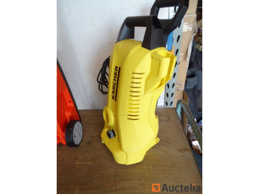 https://d3e8cqkgiap95p.cloudfront.net/en/resources/pictures/2-pressure-washers-karcher-k-2-full-control-black-decker-bxpw-1500-pe(IT:AucteliaItem000154363:AucteliaPic0000961485:X).jpg