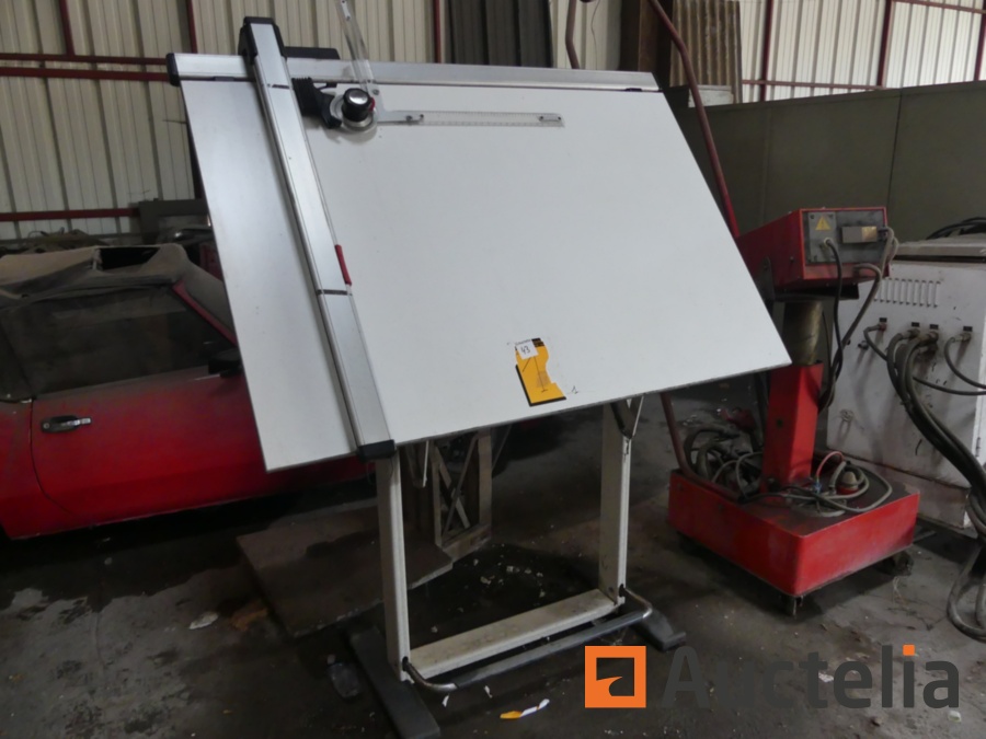 ARNAL Neolt drawing Table Tables