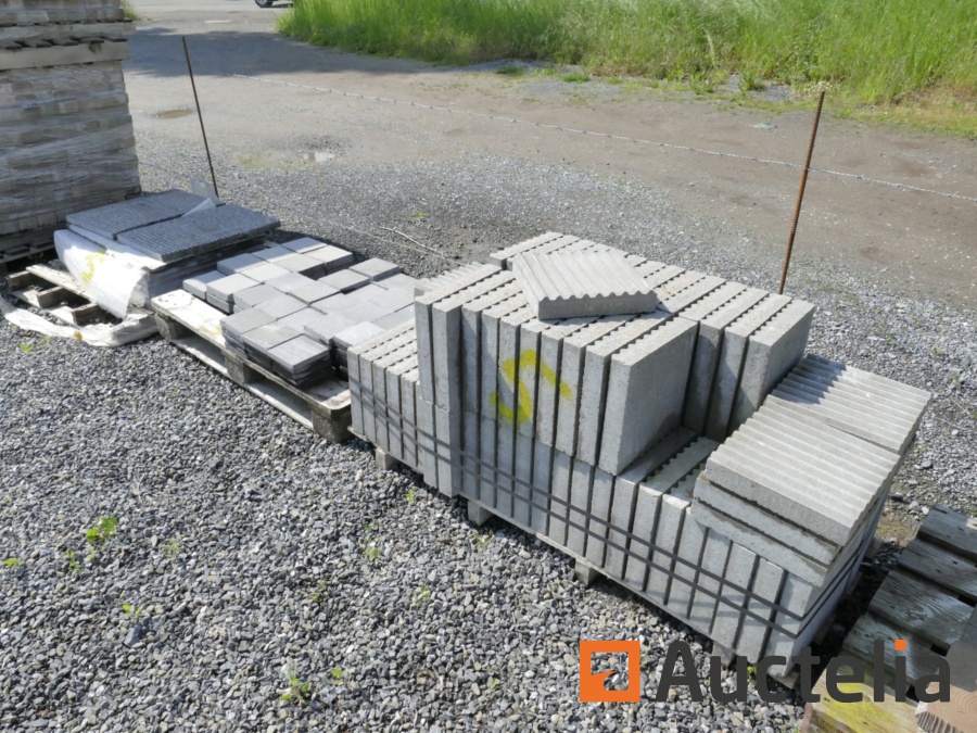 Blue Stone, concrete notch slabs - Construction - Construction materia ...