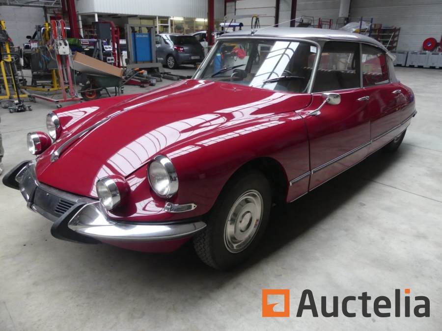 Citroën DS 本 自動車趣味の店 車の本 ロンバルディ