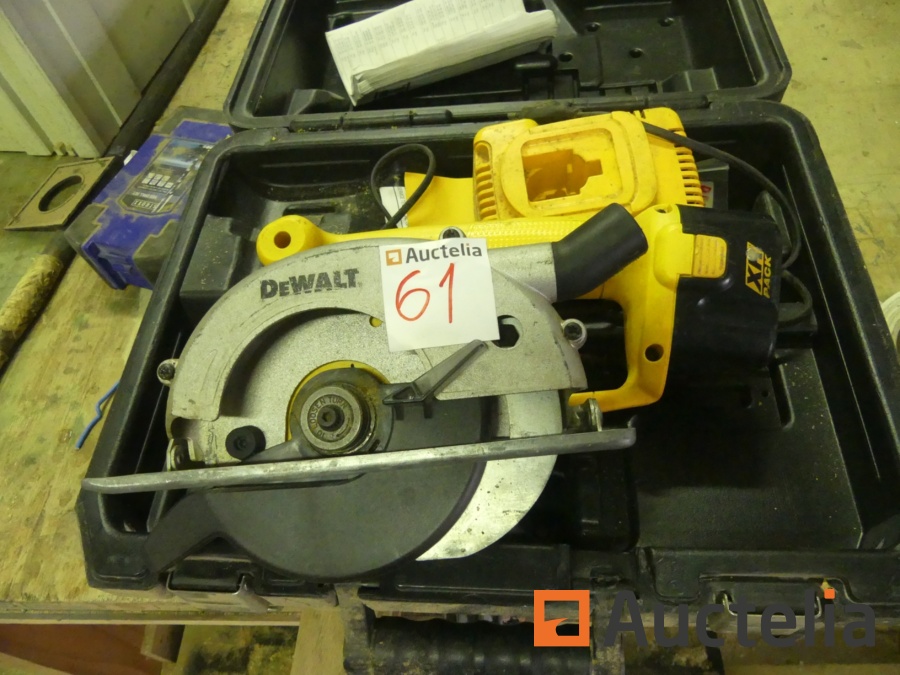 Dewalt circular on sale saw box