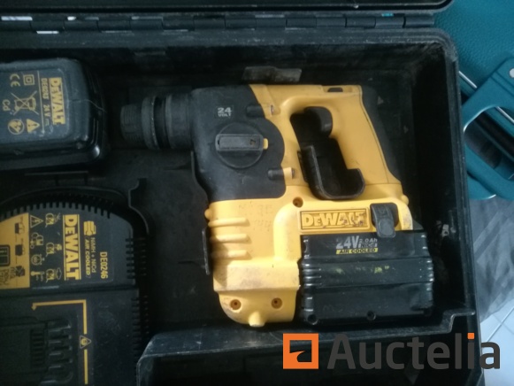 Hammer drill Dewalt DC223 cordless 24V SDS Hand tools auctelia