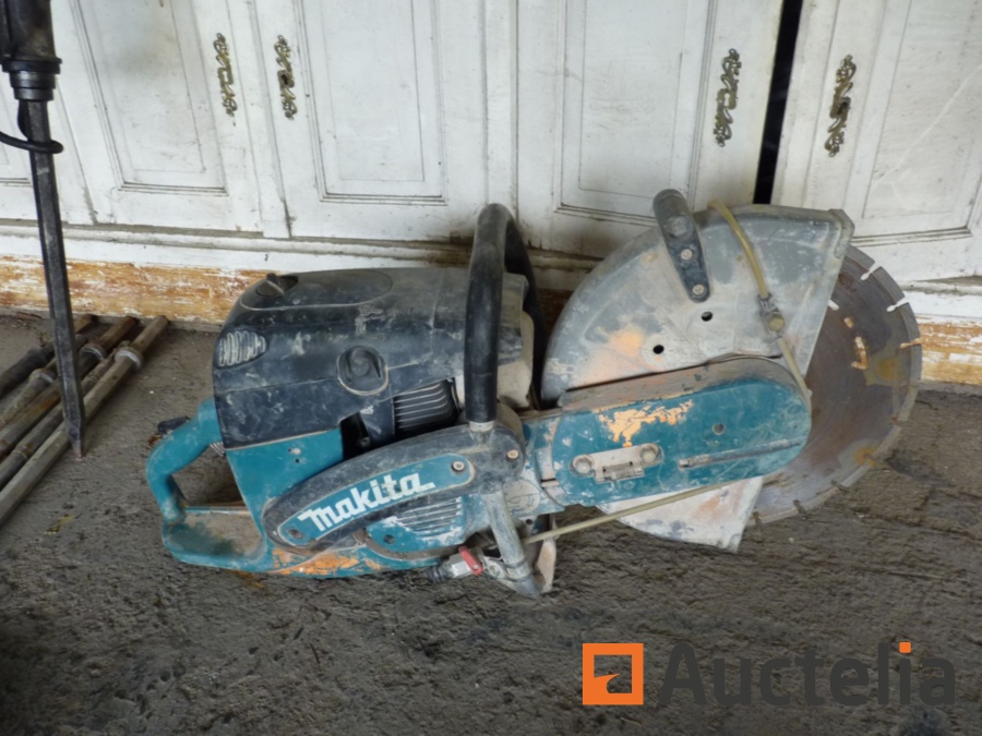 Makita consaw store for sale