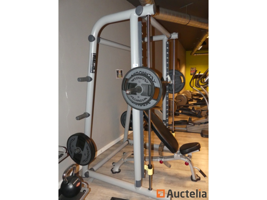 Technogym multipower smith online machine