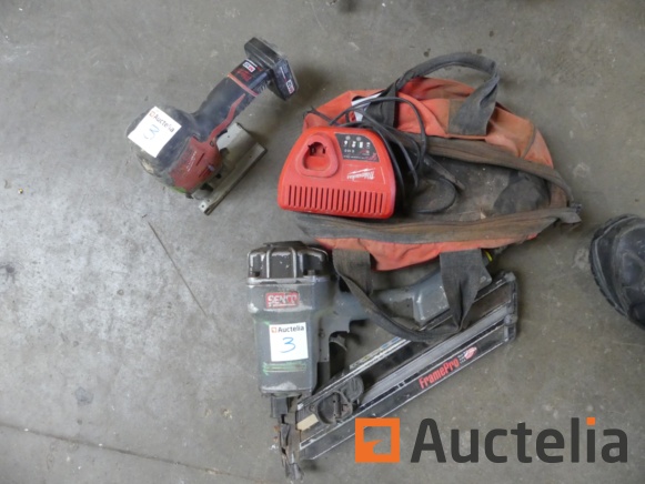 REF 70147 Jigsaw on batteries Milwaukee M12 JS Nailer Senco SN