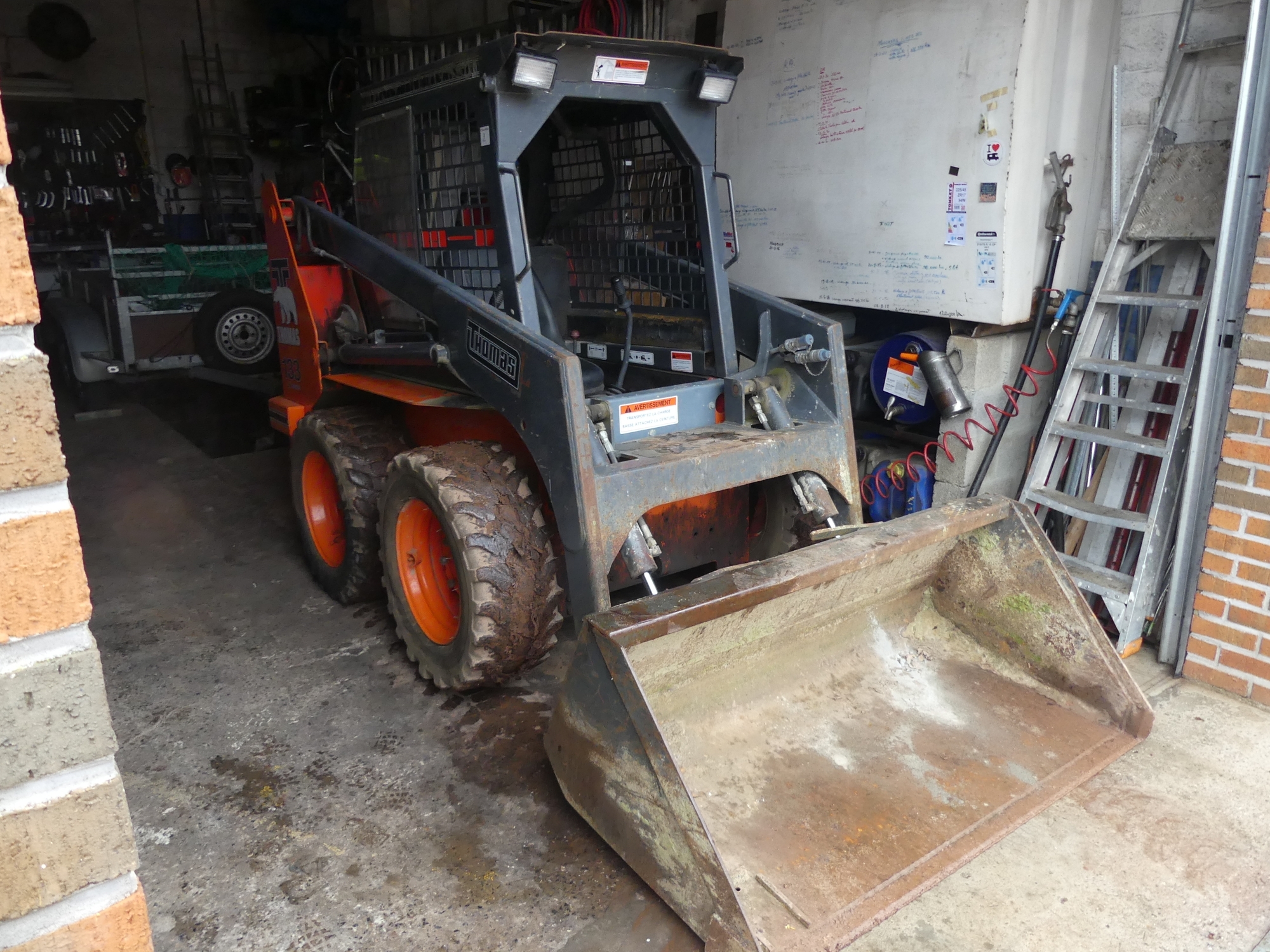 Wheel loader and telescopic platform - Construction - Auctelia