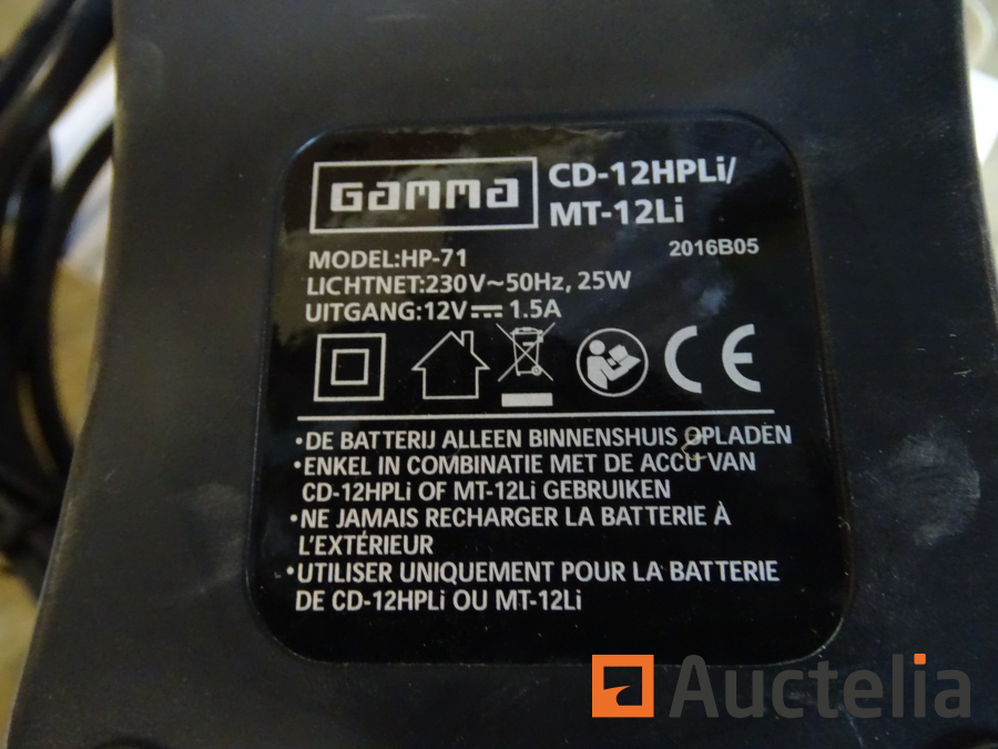 Chargeur de batterie GAMMA pour machines portatives HP-71 12 v - Autre 